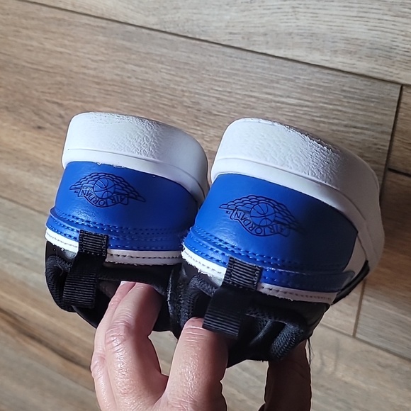 Jordan 1 Low ALT White Black Royal Blue (PS) size 11c - Picture 4 of 10